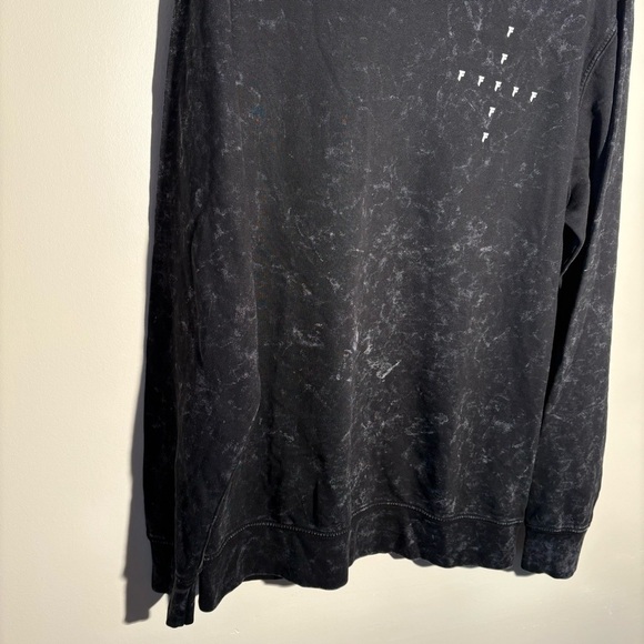 NWOT Fight Label Lightweight Sweatshirtt - Picture 3 of 9